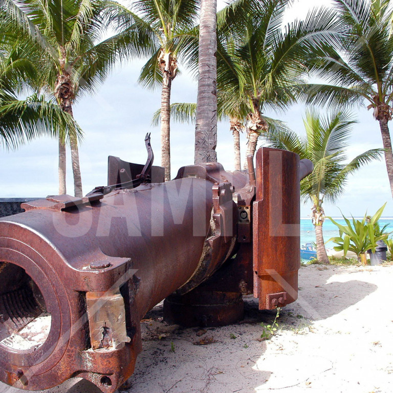 サイパン 海と砂浜 砲台 歴史を伝える戦争の遺産
