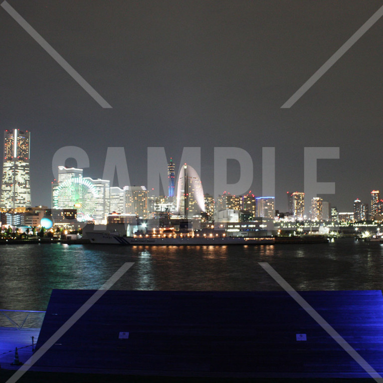 神奈川県 横浜 大さん橋から見た横浜の夜景
